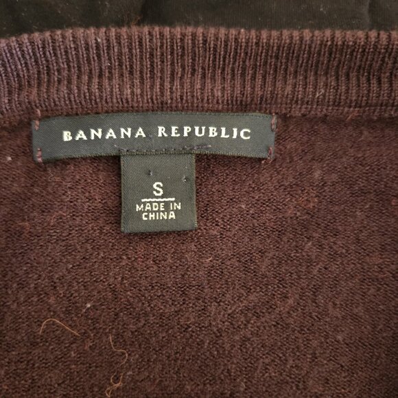 Banana Republic Button Down Cardigan - Picture 4 of 4
